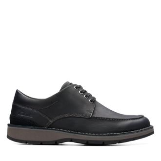 Clarks Gravelle Low in Black Nubuck
