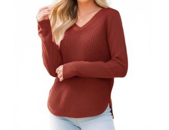 RD Style Josslyn V Neck Sweater In Rust
