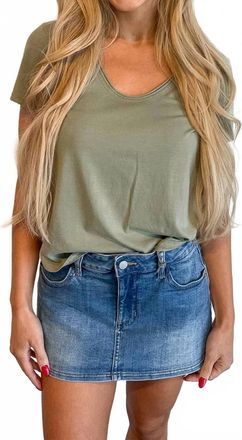 Bloomingdale's Flora U-Neck Tee In Green