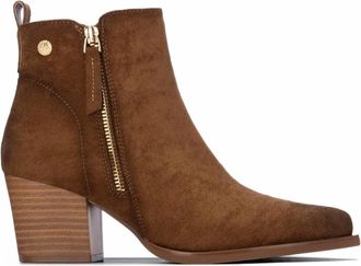 Xti Womens Block Heel Suede Ankle Booties In Camel