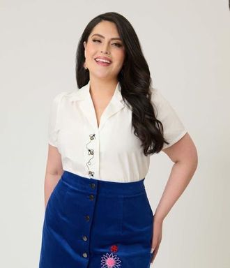 Unique Vintage Plus Size 1940s Notched Collar Blouse in White Bee Embroidered at Nordstrom, Size 2X