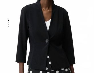 Joseph Ribkoff Fitted Blazer In Black