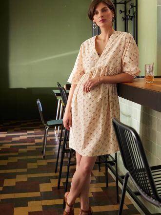 Envie de Fraise Robe grossesse imprim&eacute;e fleurs sable