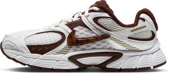 Nike Womens V5 RNR Shoes in White | IZ2563-133