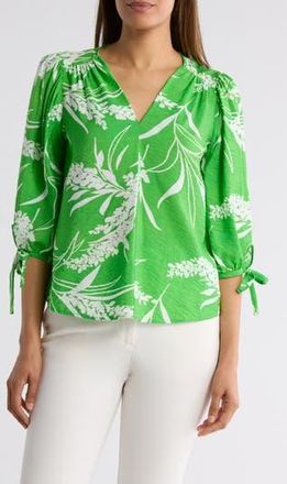 Renee C Floral Print V-Neck Top in Green at Nordstrom Rack, Size X-Small