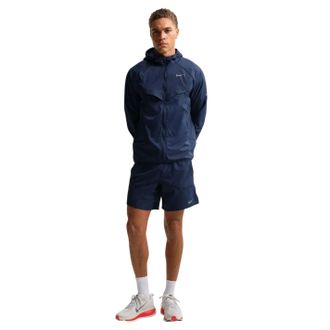Nike Lichtgewicht herenjack met capuchon van Stride (Middernacht marine)