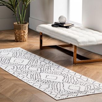 nuLOOM Mila Machine Washable Diamond Trellis Area Rug