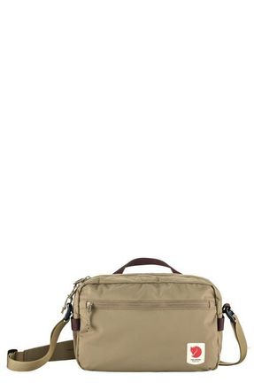 Fj&auml;llr&auml;ven High Coast Water Resistant Crossbody Bag in Clay at Nordstrom
