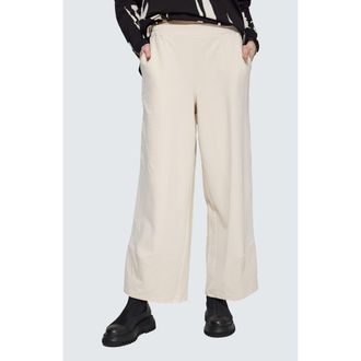 Luukaa D'Celli Serenna Cropped Darted Pants in Ivory at Nordstrom, Size 14
