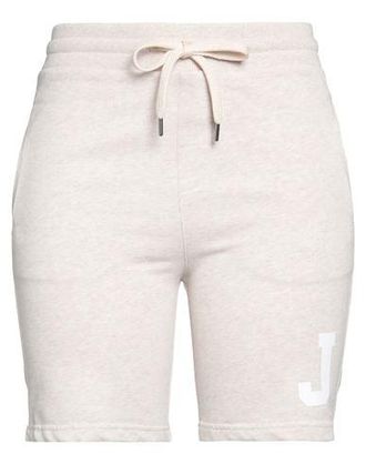 Juvia Shorts & Bermuda Shorts