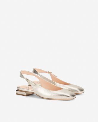 AGL Womens Sandy Metallic Block Flat In Gold