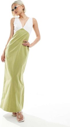 4th & Reckless linen look contrast plunge neck maxi dress in cream and olive-Green