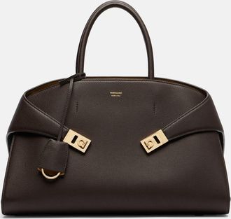 Ferragamo Borsa Hug Medium in pelle