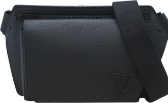 Louis Vuitton Black Fanny Pack (Pre-Owned)