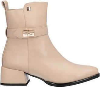 Laura Biagiotti FOOTWEAR - Ankle boots sur YOOX.COM