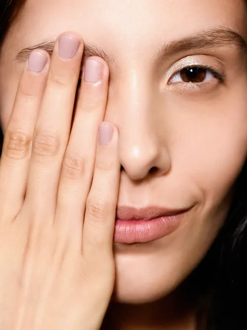 The messy, matte & low maintenance manicures lazy girls love