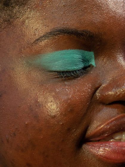 3 natural hacks to treat hormonal acne, according to the internet