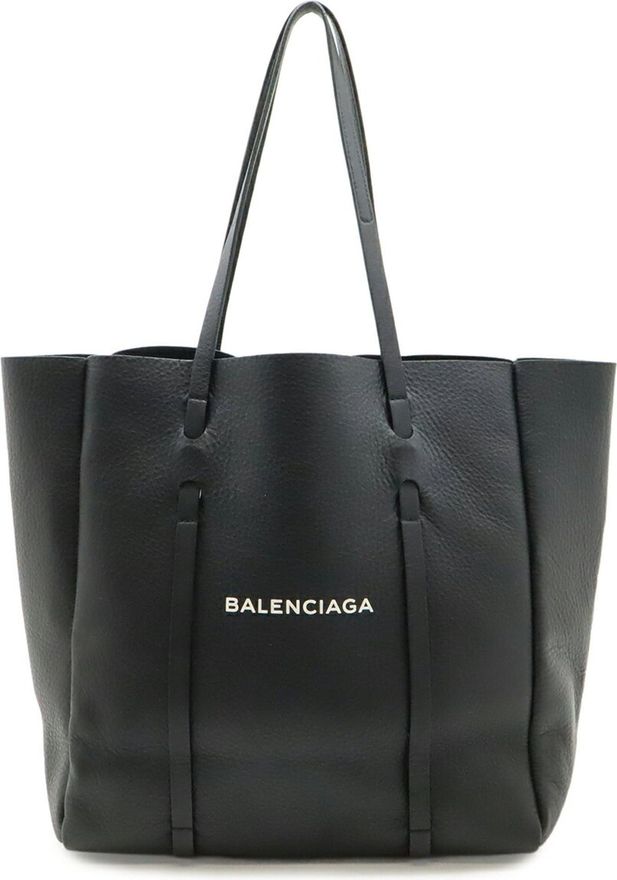 Black Leather Shoulder Bag Tote Bag (Pre-Owned)
