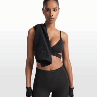 Nike SKIMS Small Towel in Black | S1016142-034