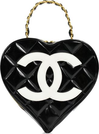 Chanel 1995 CC Heart diamond-quilted vanity bag - women - Patent Leather - One Size - Black