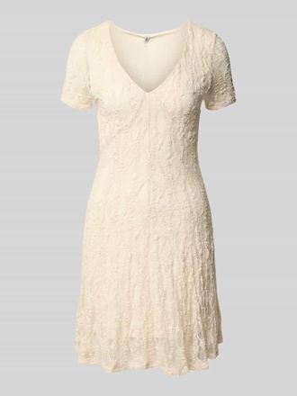 Only Slim Fit Minikleid aus Spitze Modell ALBINA in Ecru, Gr&ouml;&szlig;e XL