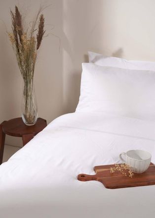 Truly Beauty White Satin Stitch Bamboo Duvet Cover | Size: King