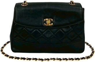Chanel Leather Pochette Shoulder Bag (Pre-Owned)