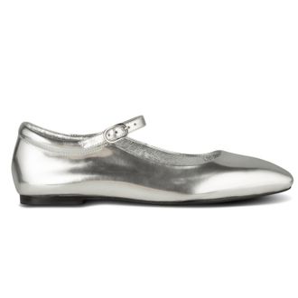 Shoe The Bear Maya Shoes In Metallic Silver