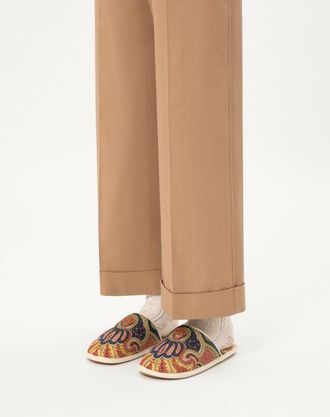 Valentino Garavani Slide Ta Chambre In Tessuto Denim Voyage Imaginaire Uomo MULTICOLOR/AVORIO 40.5