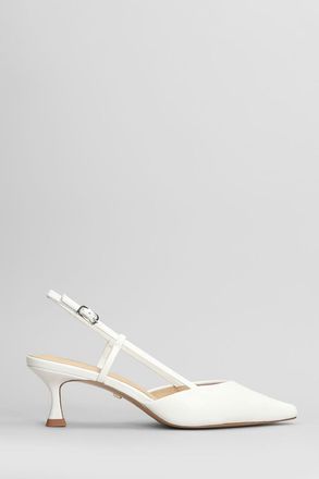 Lola Cruz Carmen 55 Pumps
