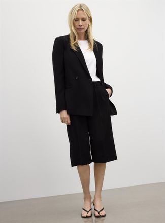 Contemporaine Womens Silky pleated long Bermuda short Fit: Wide leg, high rise