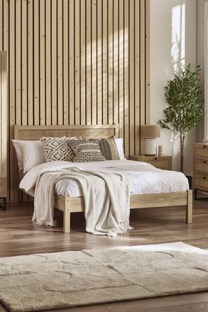 Julian Bowen Padstow Rattan Effect Bed in Natural | Size: Double