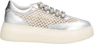 Emanuelle Vee Sneakers