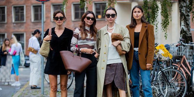 Mit diesen 5 neuen Musthaves für den Herbst bist du bestens auf die Jahreszeit vorbereitet. Wir haben die Pieces zum Nachshoppen für unter 100 Euro für dich