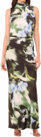 Misa Luka Top In Blured Casablanca Lilly