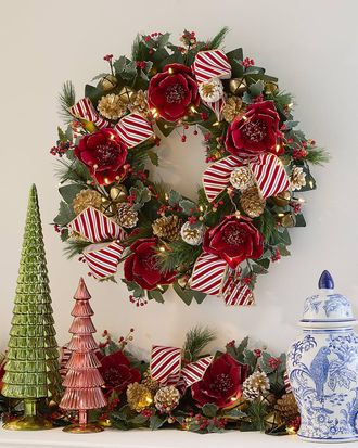 Neiman Marcus Pre-Lit Classic Christmas Wreath, 28
