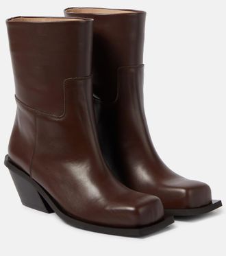 Brown Gia Borghini Boots: Shop up to −81% | Stylight