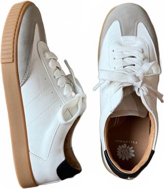 Yellow Box Womens Vintage-Inspired Dinia Sneaker In White