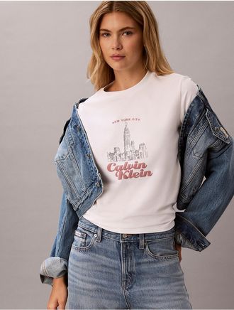 Calvin Klein Jeans Calvin Klein Womens Slim Cityscape Embossed Logo Tee - White - XL