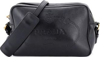 Prada Logo Camera Bag Embossed Leather Small crossbody bag - Nero