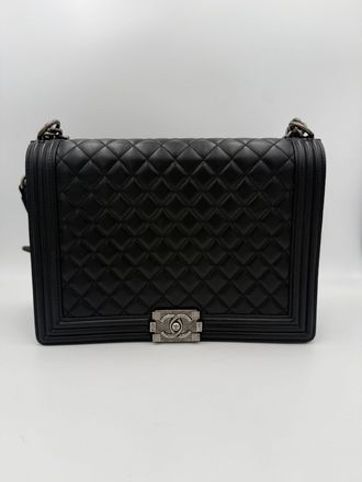 Chanel Bicolor Leather Womens Handbag (Pre-Owned)
