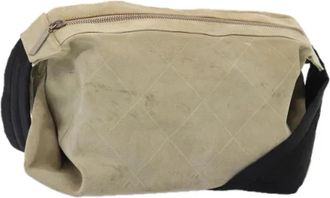 Chanel Pre-owned Suede chanel-bags - Dames - Vintage Tassen - Beige - ONE Size - Su&egrave;de - Vintage