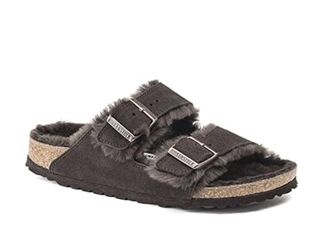 Birkenstock Womens Arizona Shearling Sandals In Mocha