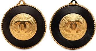 Chanel 1993 CC Gold Plated and Wood Round Button Clip On Earrings costume earrings - women - COTTON/ STRAW/Gold Plated/Gold/Wood - One