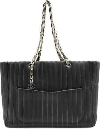 Chanel Black Leather Shoulder Bag Tote Bag (Pre-Owned)