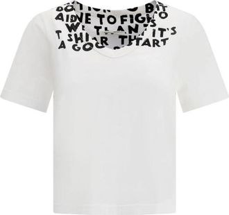 Maison Margiela Minimalistische V-hals T-shirt met contrasterende lettering - Dames - T-shirts - Wit - M - Katoen - Tops