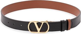 Valentino Garavani Vlogo Signature Buckle Belt