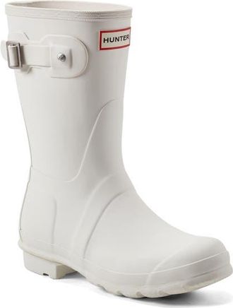 Hunter Original Short Waterproof Rain Boot in British Ice at Nordstrom, Size 5