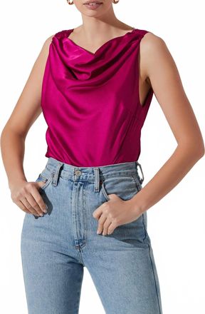 Astr Brisia Embellished Top In Fuschia