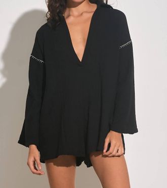 Elan Long Sleeve Vneck Romper In Black